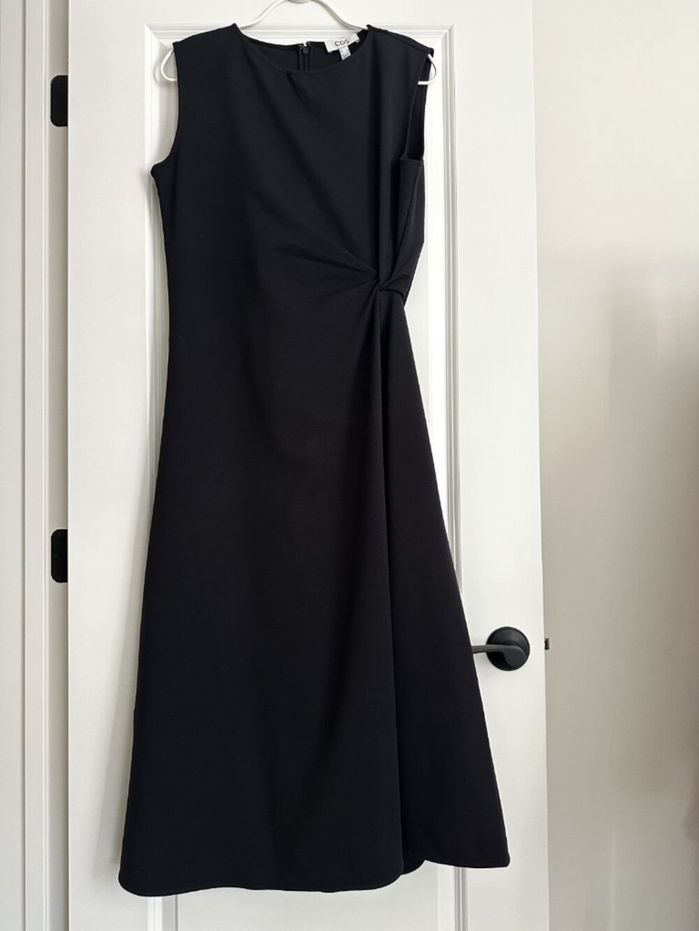 NWT COS Black Sleeveless Twist Detail Midi Dress Size L $139.